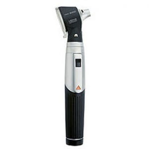 Otoscope mini 3000 with 5 disposable specula.. 2.5 and 4 mm. D. and battery handle